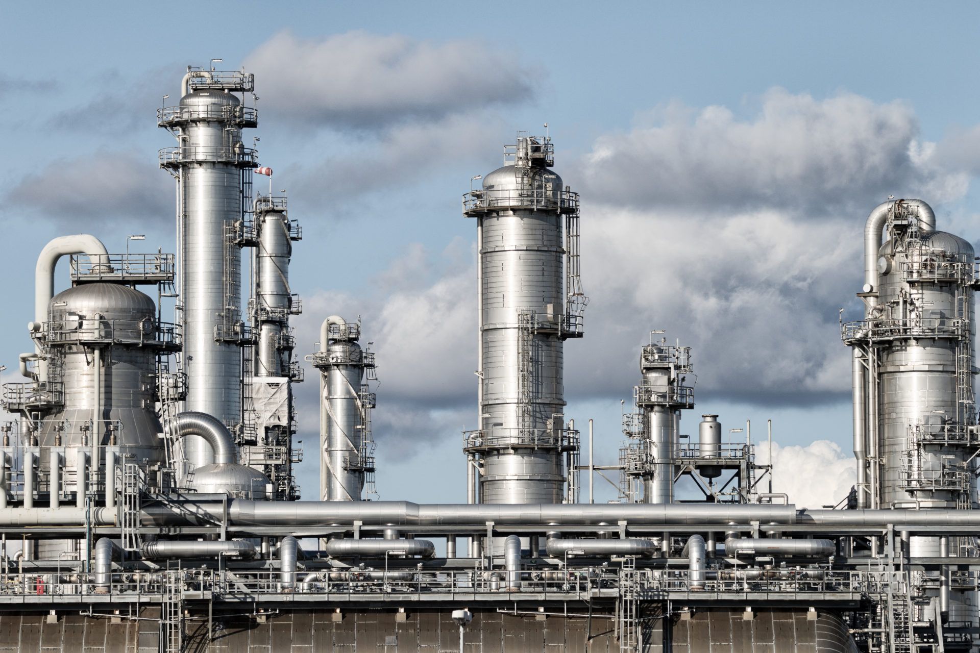 Delek plans 150M in Krotz Springs refinery enhancements
